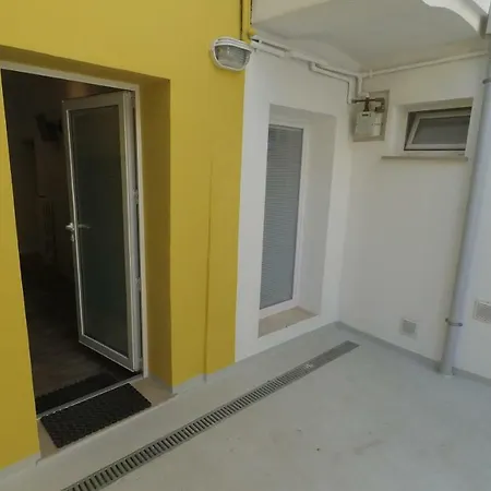 Isi Jesi